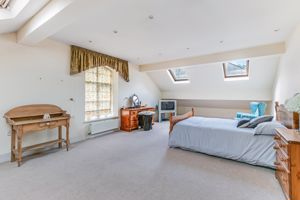 Photo 22- click for photo gallery